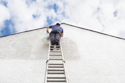 Peinture extérieure à Bren — façades et ravalement